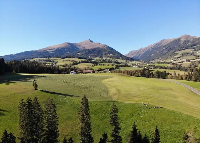 Oberer Braeuer Pensjonat Oberwoelz Stadt